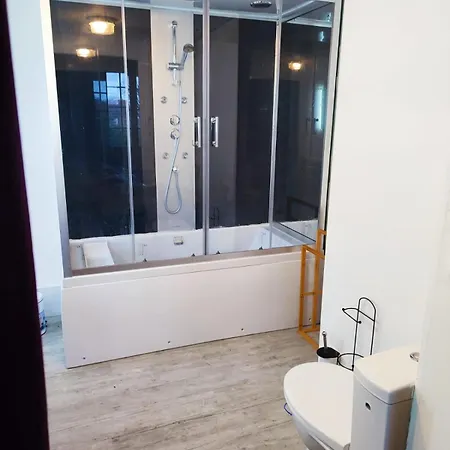 Homestay Chambre Spacieuse Privee Avec Jaccuzi *