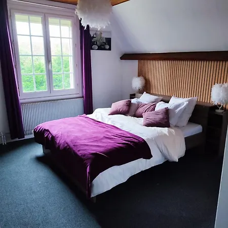 Chambre Spacieuse Privee Avec Jaccuzi * Talmas