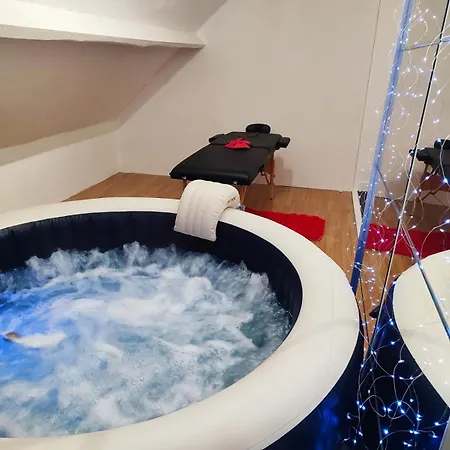 Homestay Chambre Spacieuse Privee Avec Jaccuzi *
